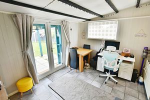 Photo 11- click for photo gallery